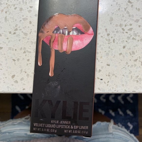 Kylie Cosmetics Other - Kylie Jenner Velvet Candy K Kit